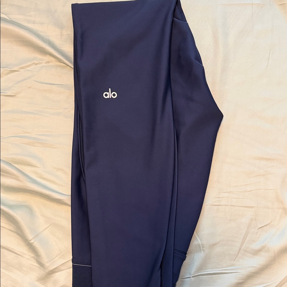 ALO Yoga Airlift Suit Up Set - Navy - Sports Bra & Leggings - Picture 7 of 8
